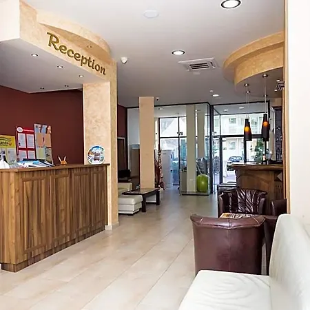 St Valentine Hotel 3*
