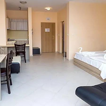 St Valentine Hotel