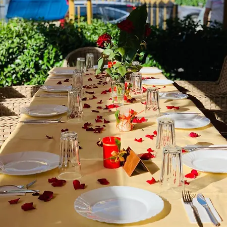 Ξενοδοχείο St Valentine 3*